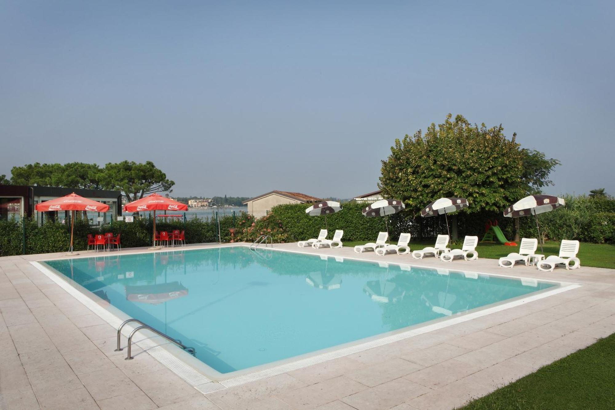Hotel Ristorante Al Fiore Peschiera del Garda Exterior foto